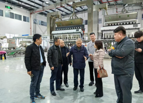 上海向陽公益基金會到集團達(dá)州冷鏈基地考察調(diào)研